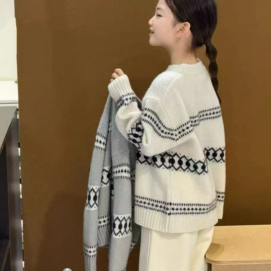 【不起球】韩国绒女童新品毛衣秋冬中大童加厚时尚保暖针织打底衫爆