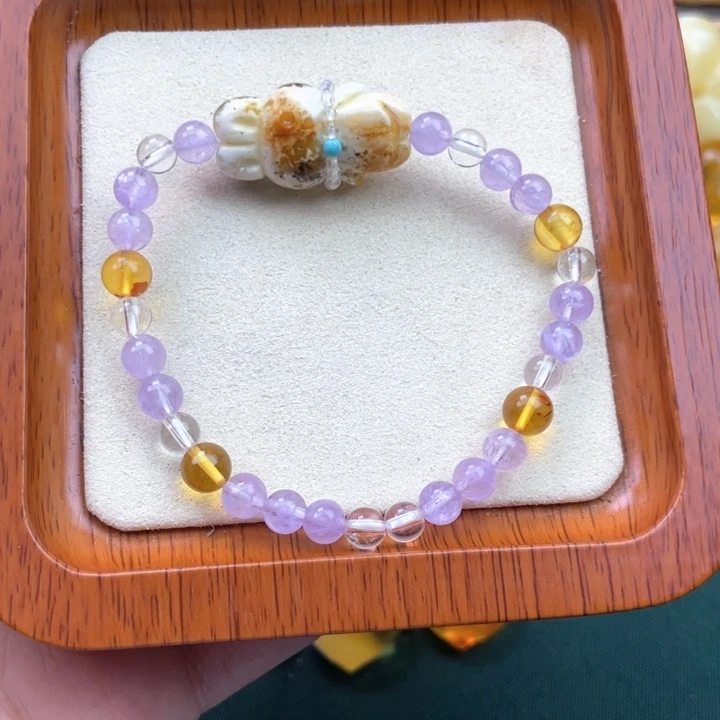 小***也未镶嵌琥珀裸石蜜蜡