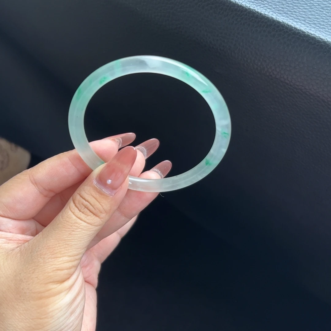 石英质玉未镶嵌手镯58