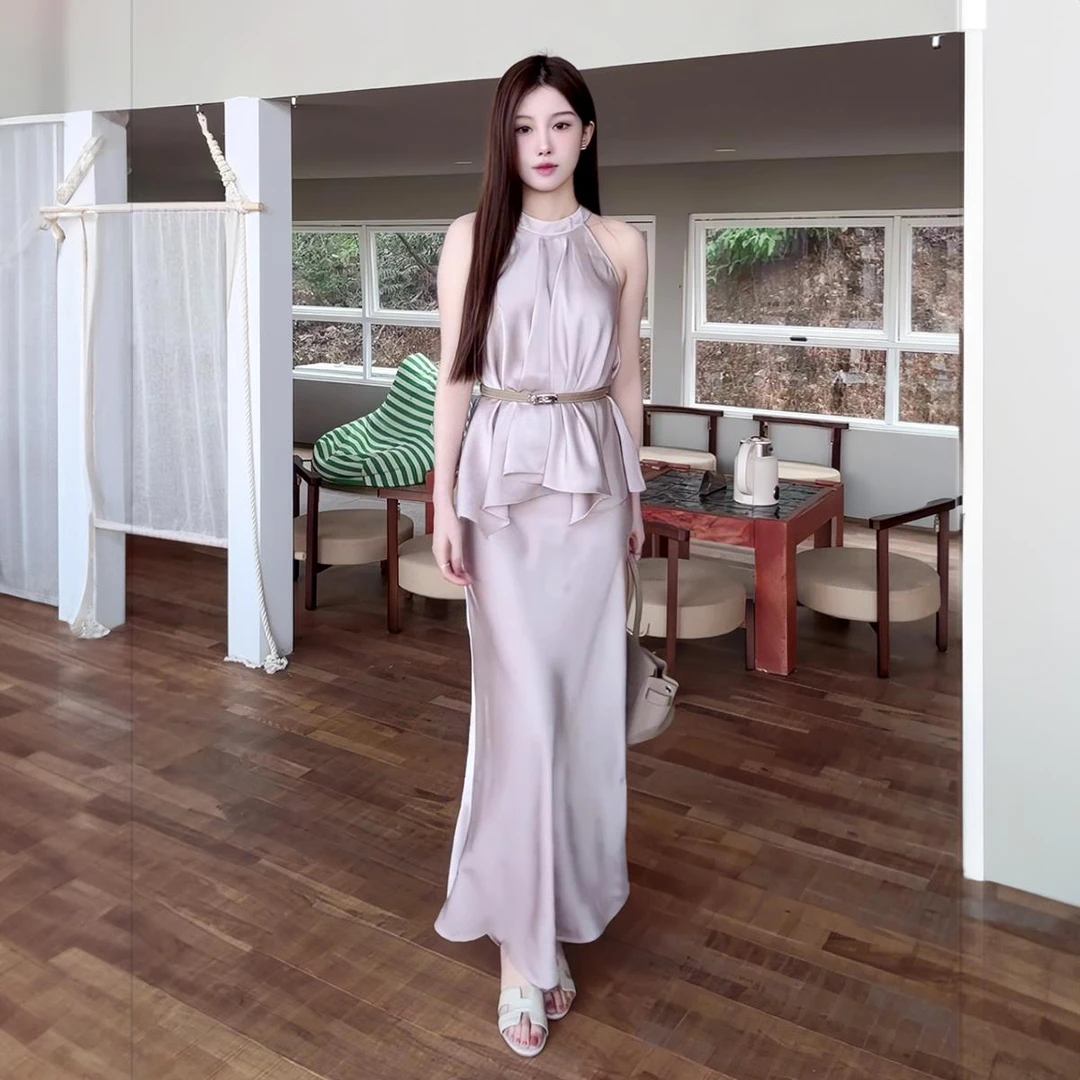 VOCKOO官方气质名媛风套装女夏季2025新款挂脖收腰上衣高腰绸面半