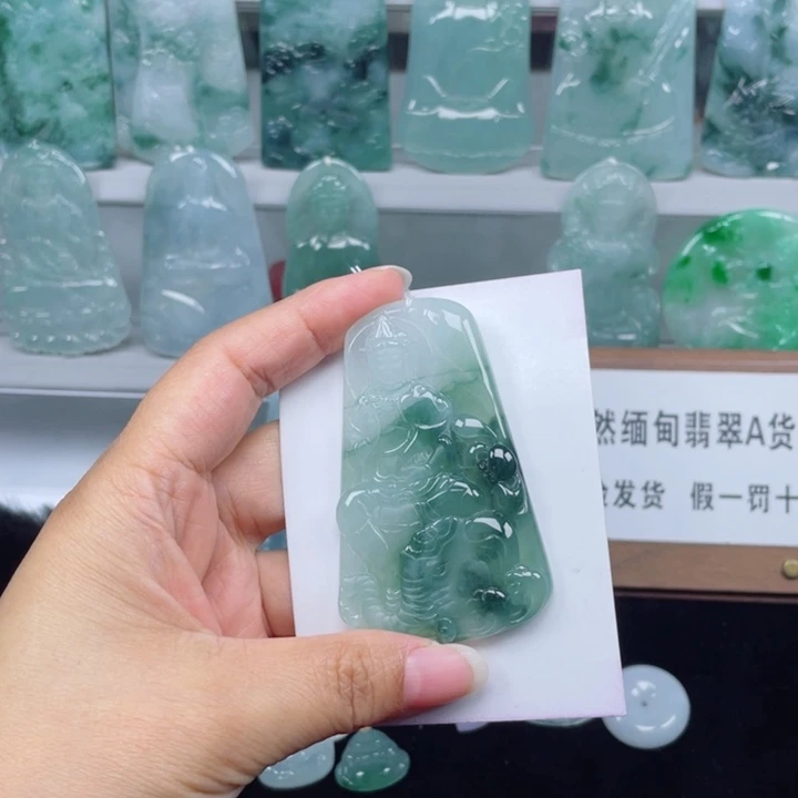 颈饰未镶嵌翡翠普贤菩萨