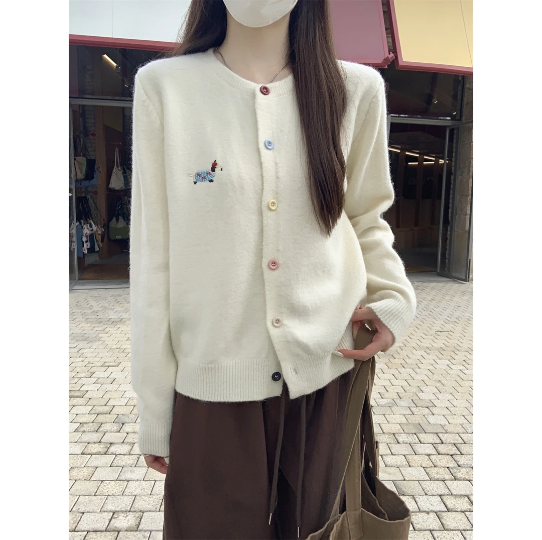 秋冬韩版温柔百搭圆领刺绣彩色纽扣针织开衫毛衣外套女上衣