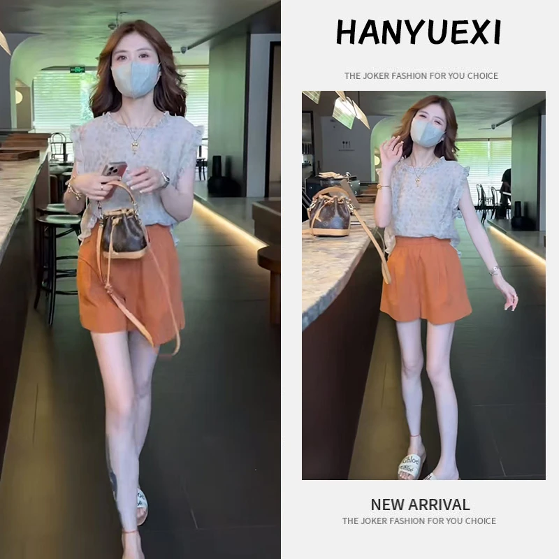 今年流行穿搭一整套2025新款花边褶皱无袖设计上衣休闲短裤两件套