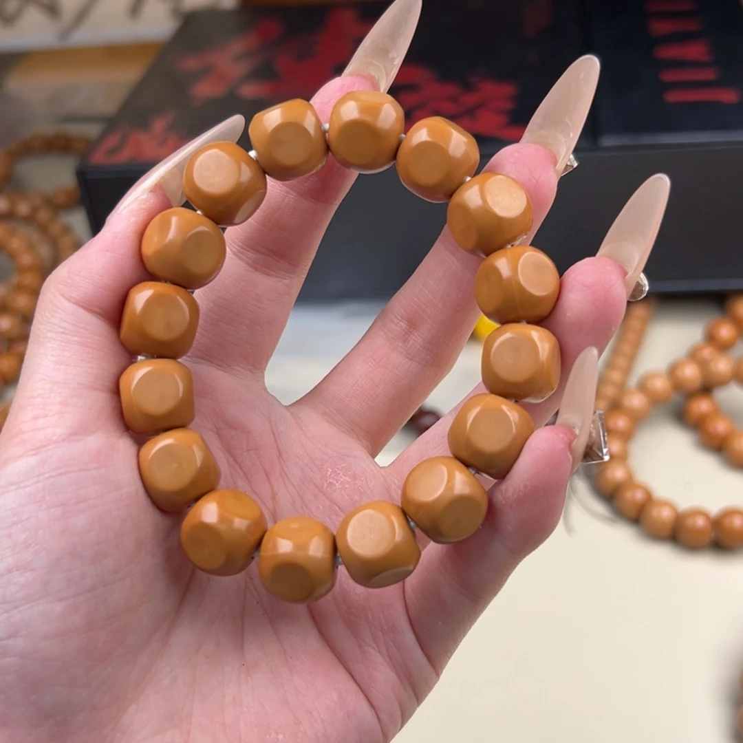 猴头核桃手串大六方龙岩9.9