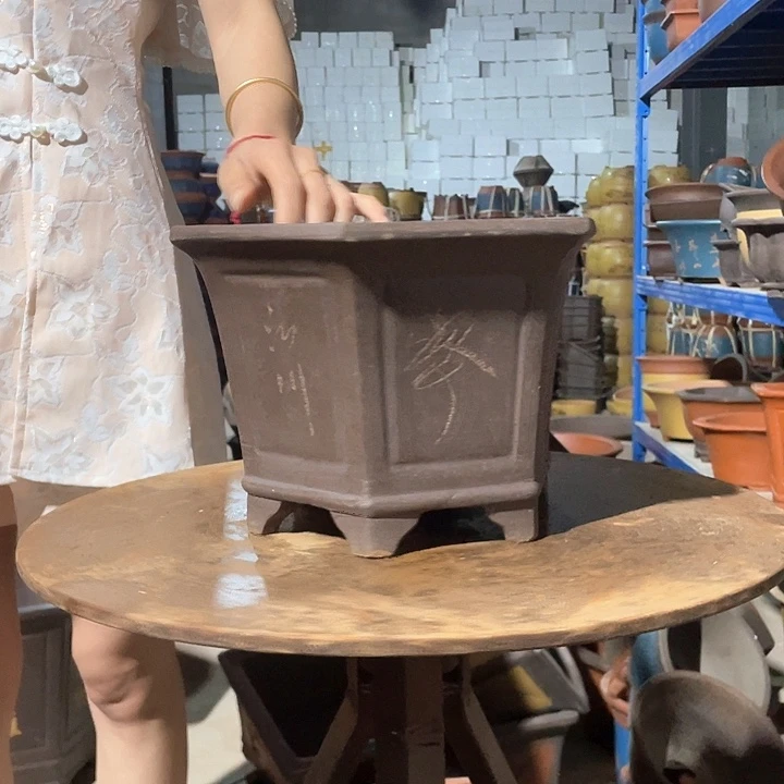 25刻绘六方花盆花盆