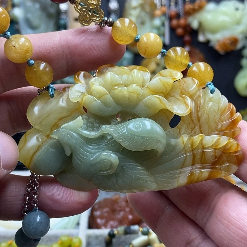 【闪购商品】蛇纹石玉吊坠未镶嵌
