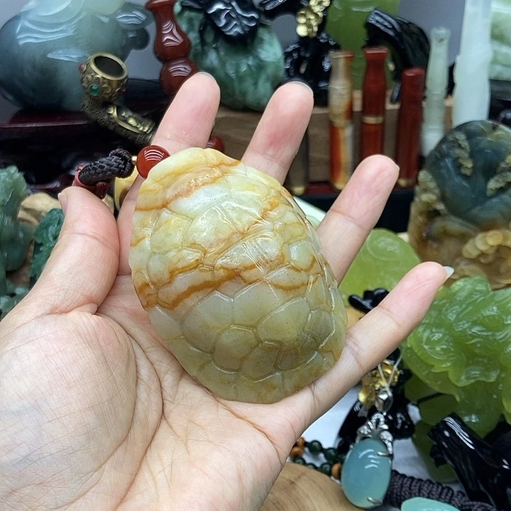 岫玉未镶嵌手把件