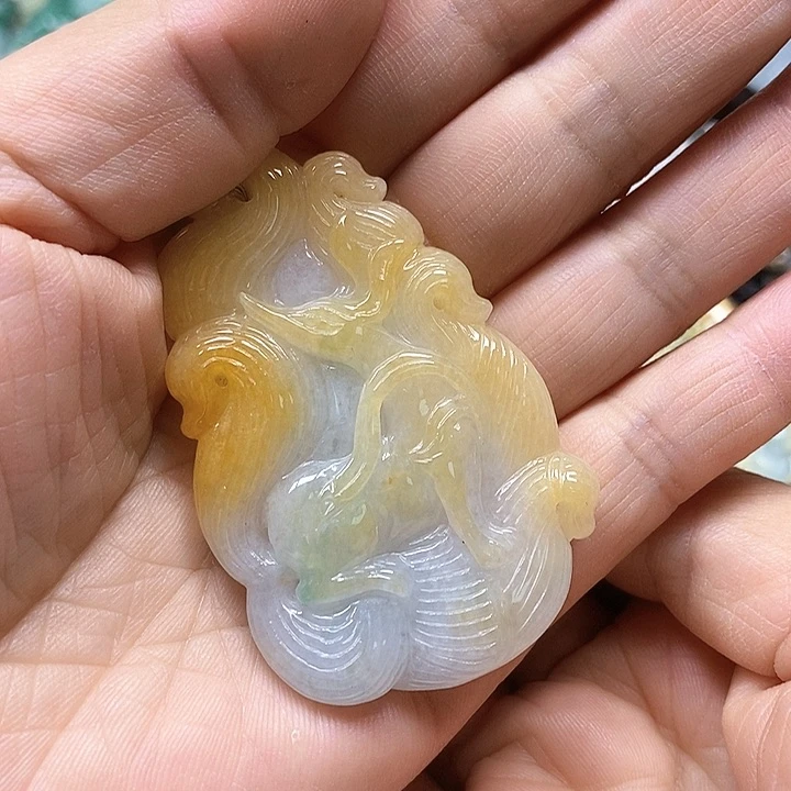 颈饰未镶嵌翡翠¹**₅
