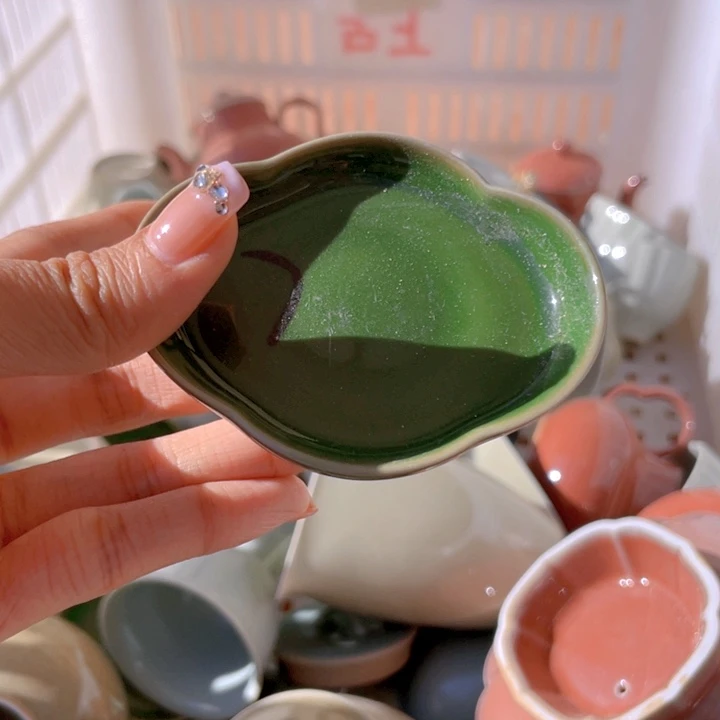 微瑕朗窑绿盖置微瑕