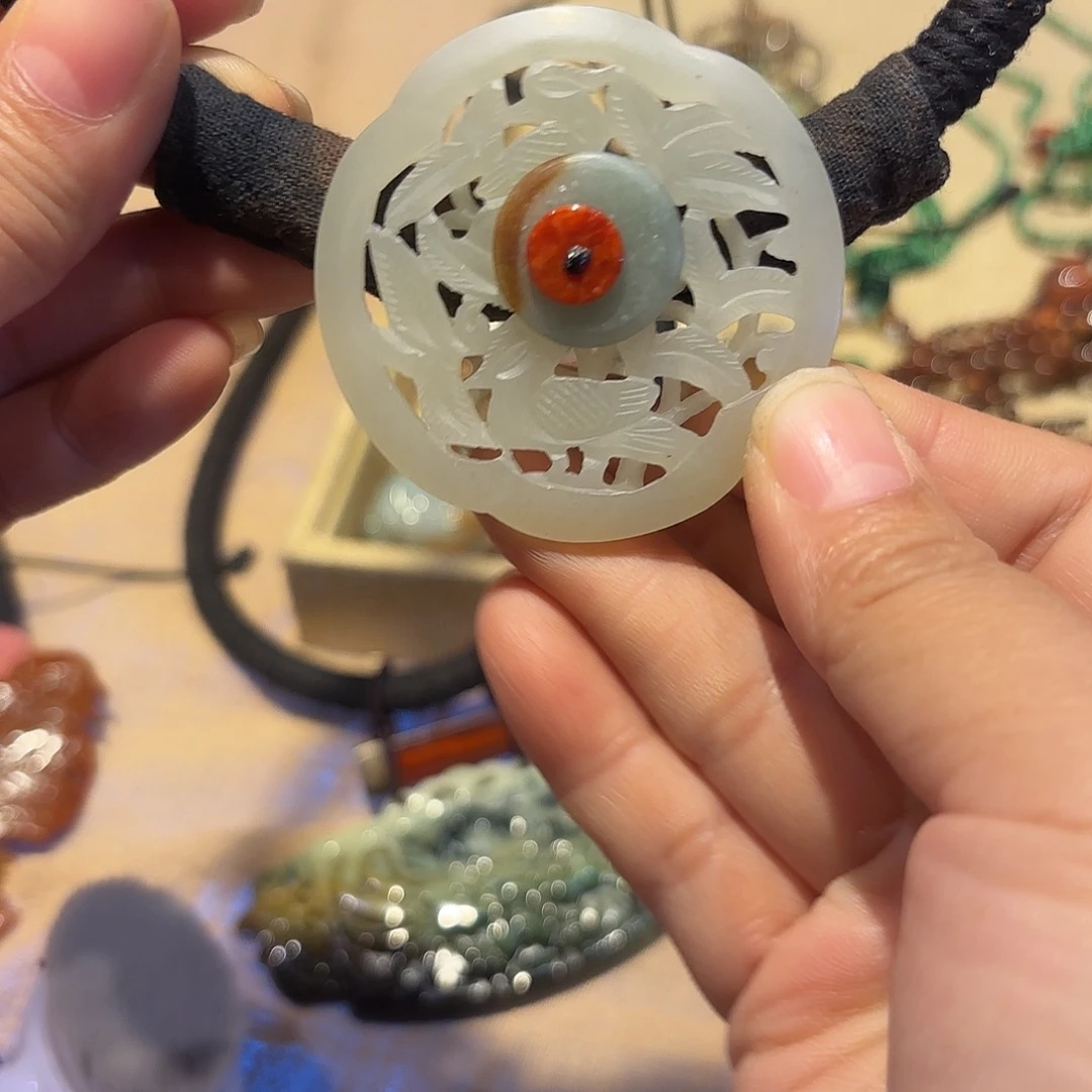 和田玉未镶嵌颈饰原创