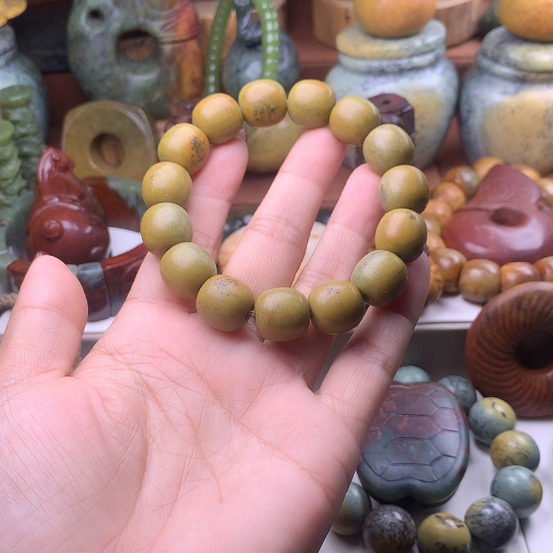 卍***卐岫岩河磨玉（透闪石质玉）未镶嵌手链