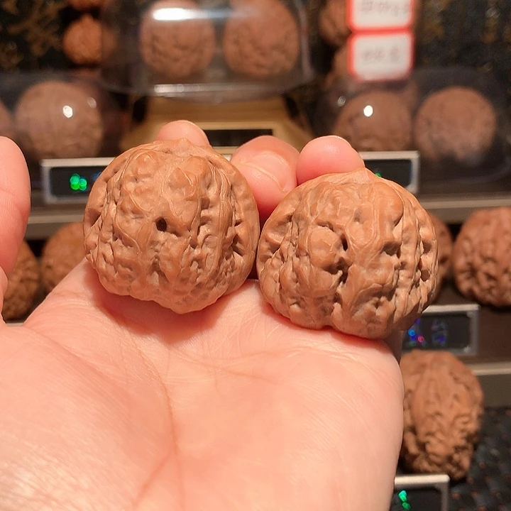 文玩核桃把件蛤蟆头35尺