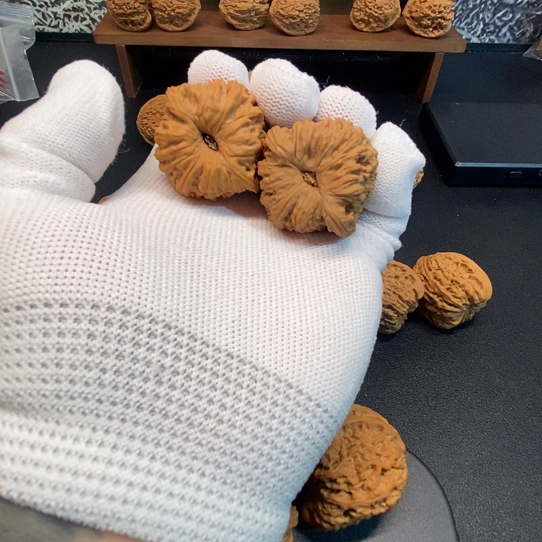 ****冰37凹底南疆石核桃