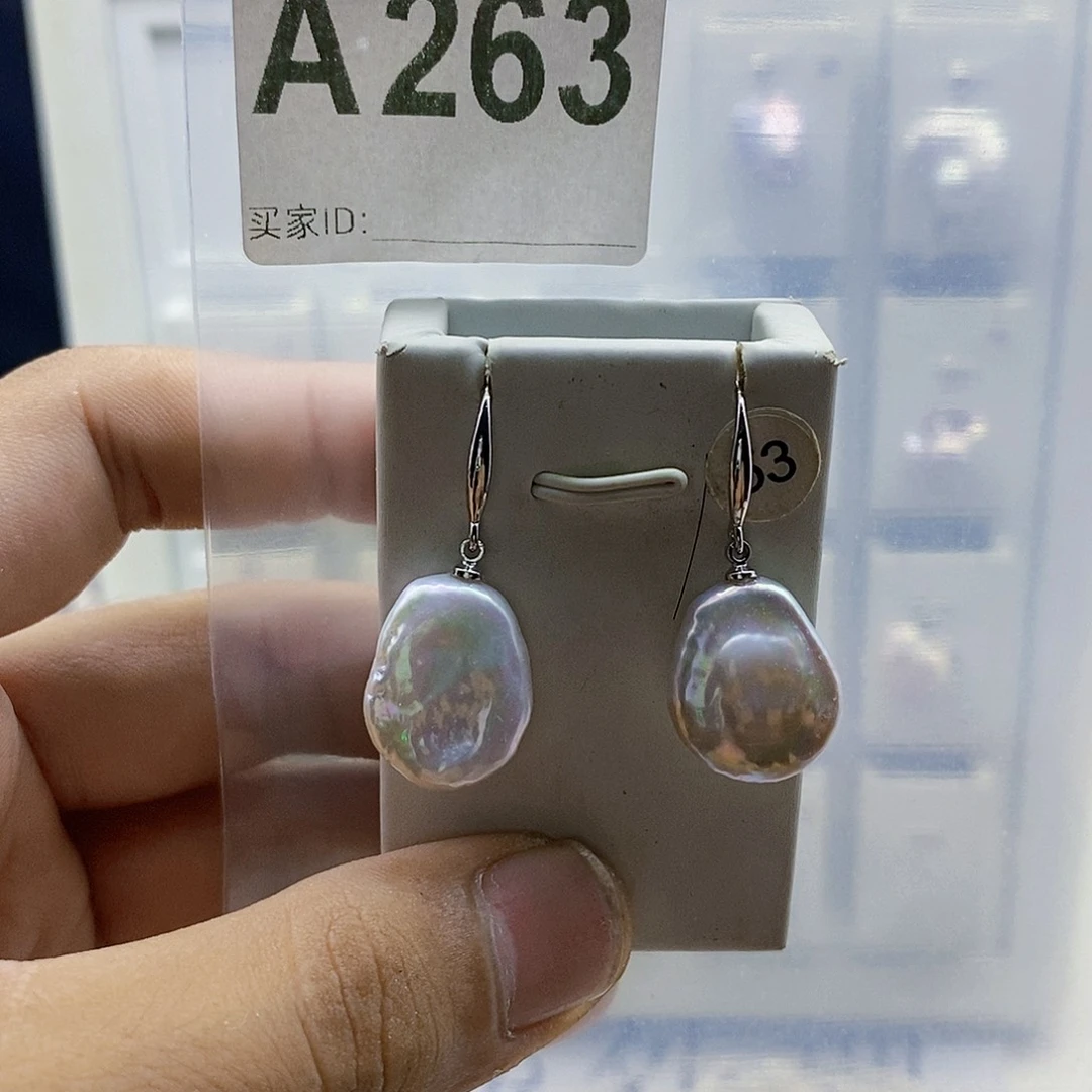 合金颈饰淡水珍珠