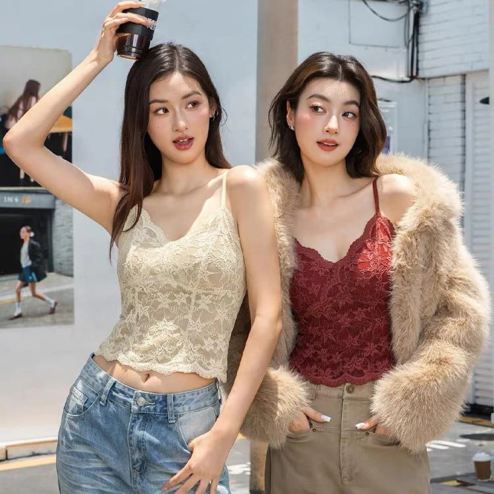 法式纯欲风带胸垫蕾丝吊带短款背心女内搭外穿设计感十足10161