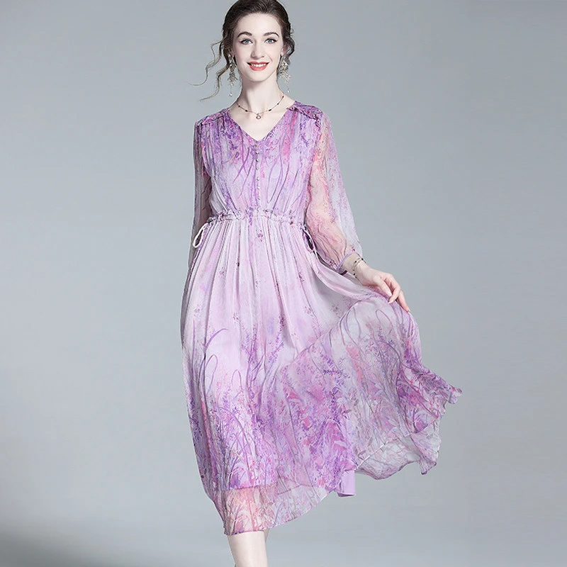 德国真咝连衣裙夏2025新款高端度假风收腰碎花裙桑蚕咝显瘦气质裙