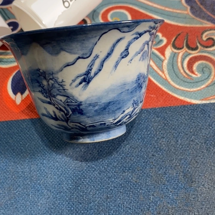 小***妈青花瓷景德镇手绘雪景手工盖碗