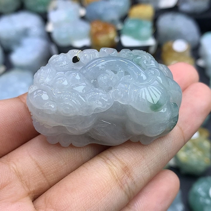 翡翠未镶嵌颈饰天然缅甸翡翠