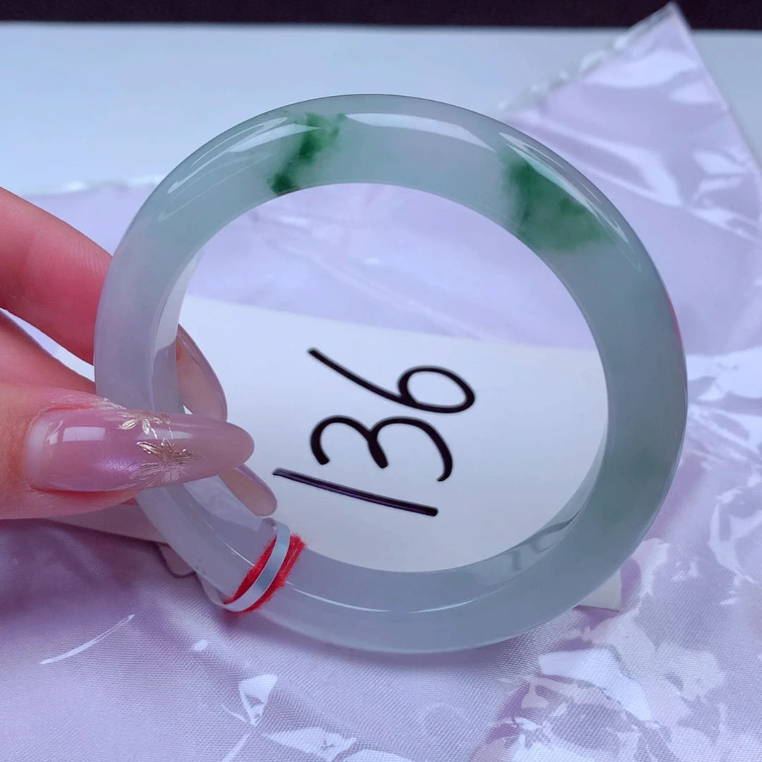 翡翠手镯未镶嵌翡翠54
