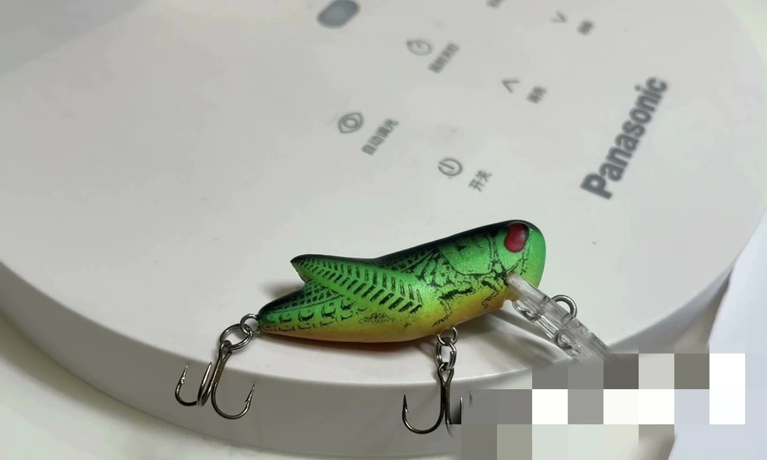 30个蚂蚱微物小米诺3.5cm