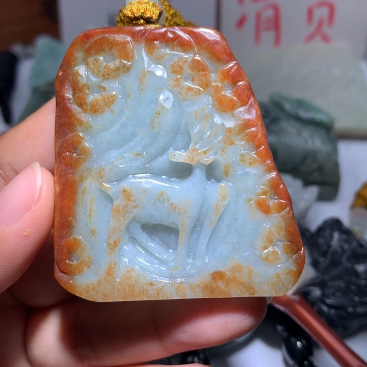 翡翠未镶嵌颈饰保真天然A货翡翠