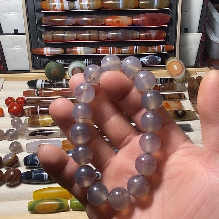 玛瑙/玉髓合金颈饰