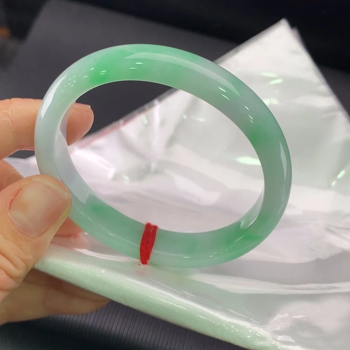 翡翠未镶嵌手镯贵妃54-55