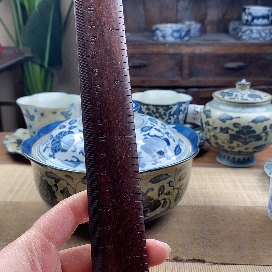 ?****过手工手绘青花陶瓷