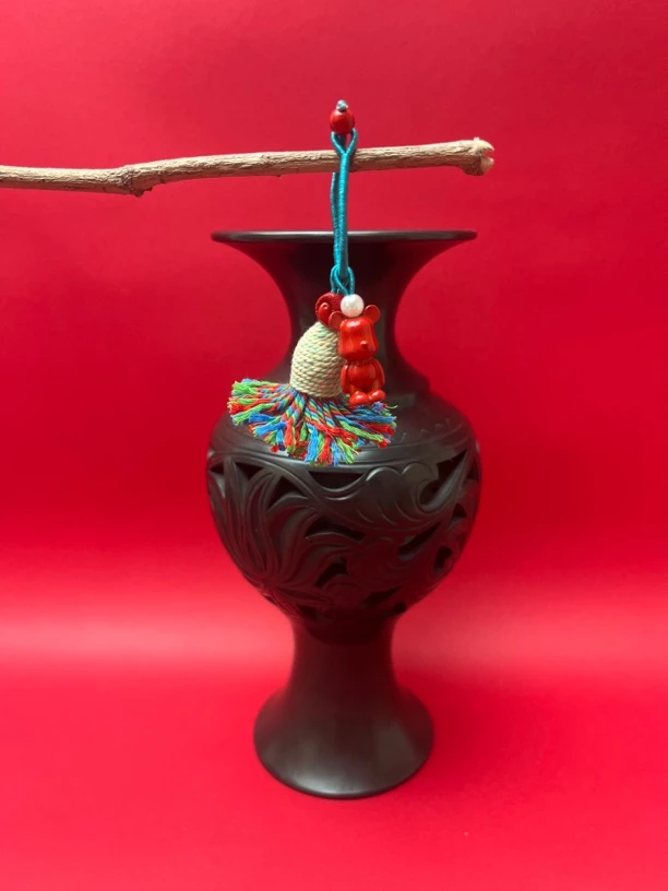 含辰砂工艺品高含量朱砂红砂暴力熊包挂/车挂/钥匙挂