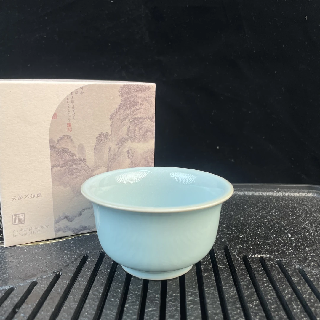 汝瓷压手杯纯手工手拉胚110ml香灰胎玛瑙入釉开片可养主人杯品茗