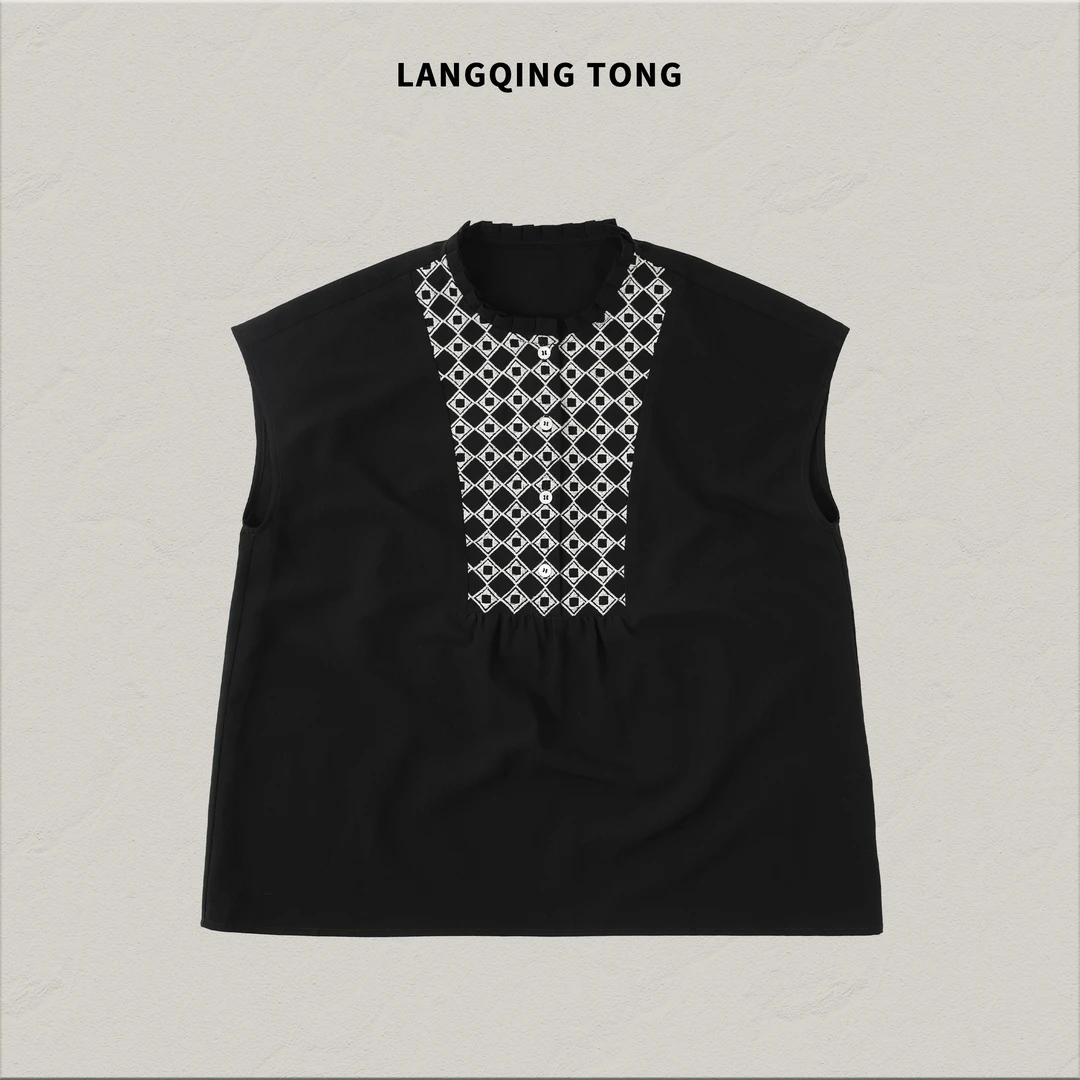 浪清/女装推荐 沫垭娜日系绣花无袖上衣44293#