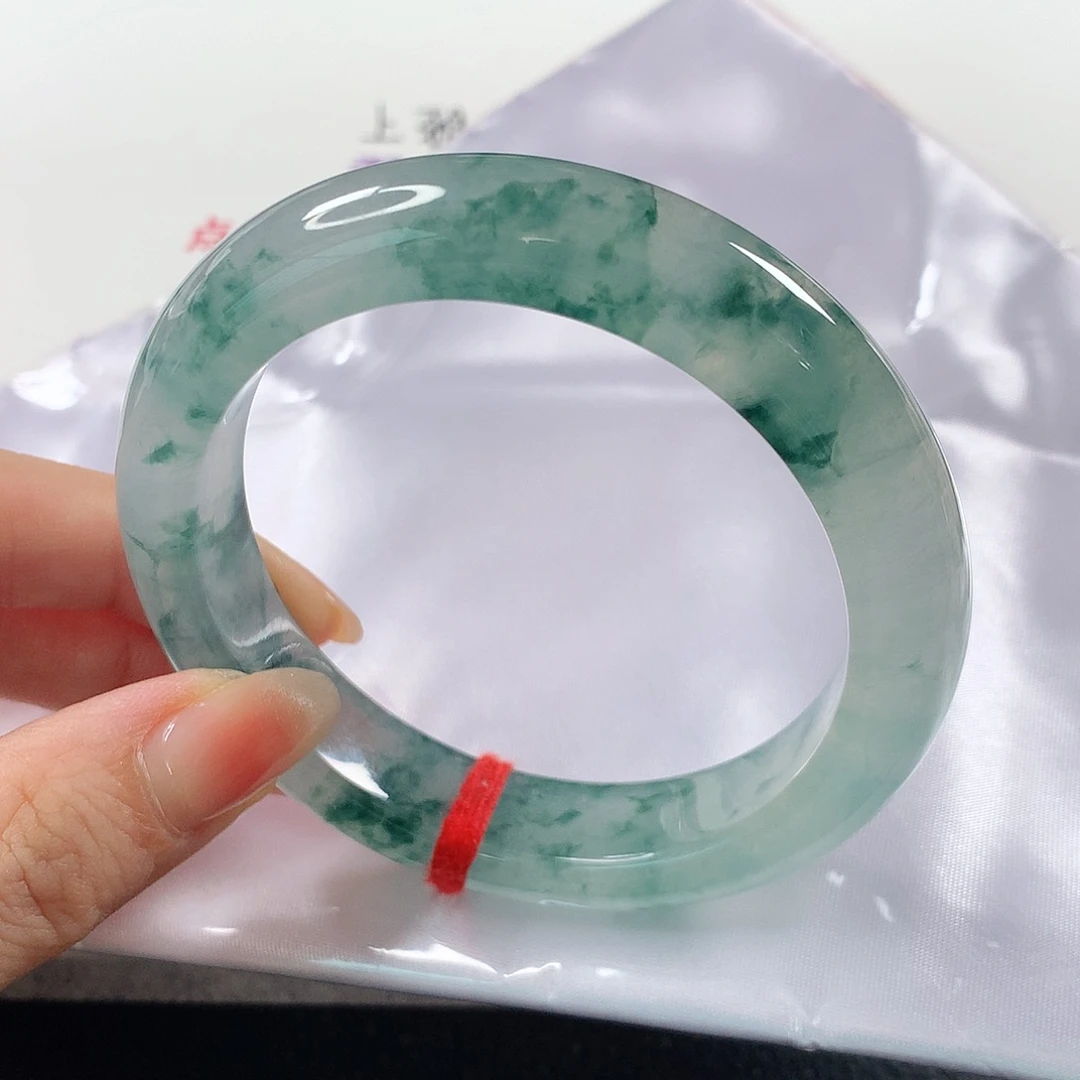 翡翠手镯未镶嵌 正圈①③⑥高货强推荐⭐⭐⭐⭐⭐