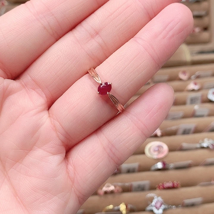 银S925镶嵌戒指红宝石