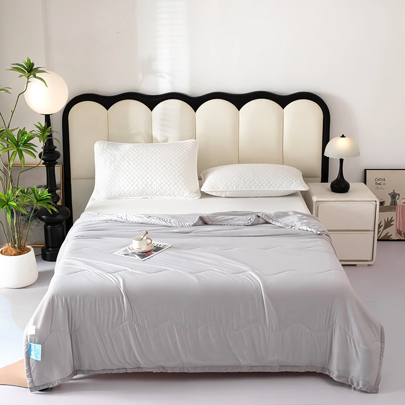 【夏季上新】高档轻奢夏凉被冰激凌空调被裸睡薄被子可机洗凉感丝滑