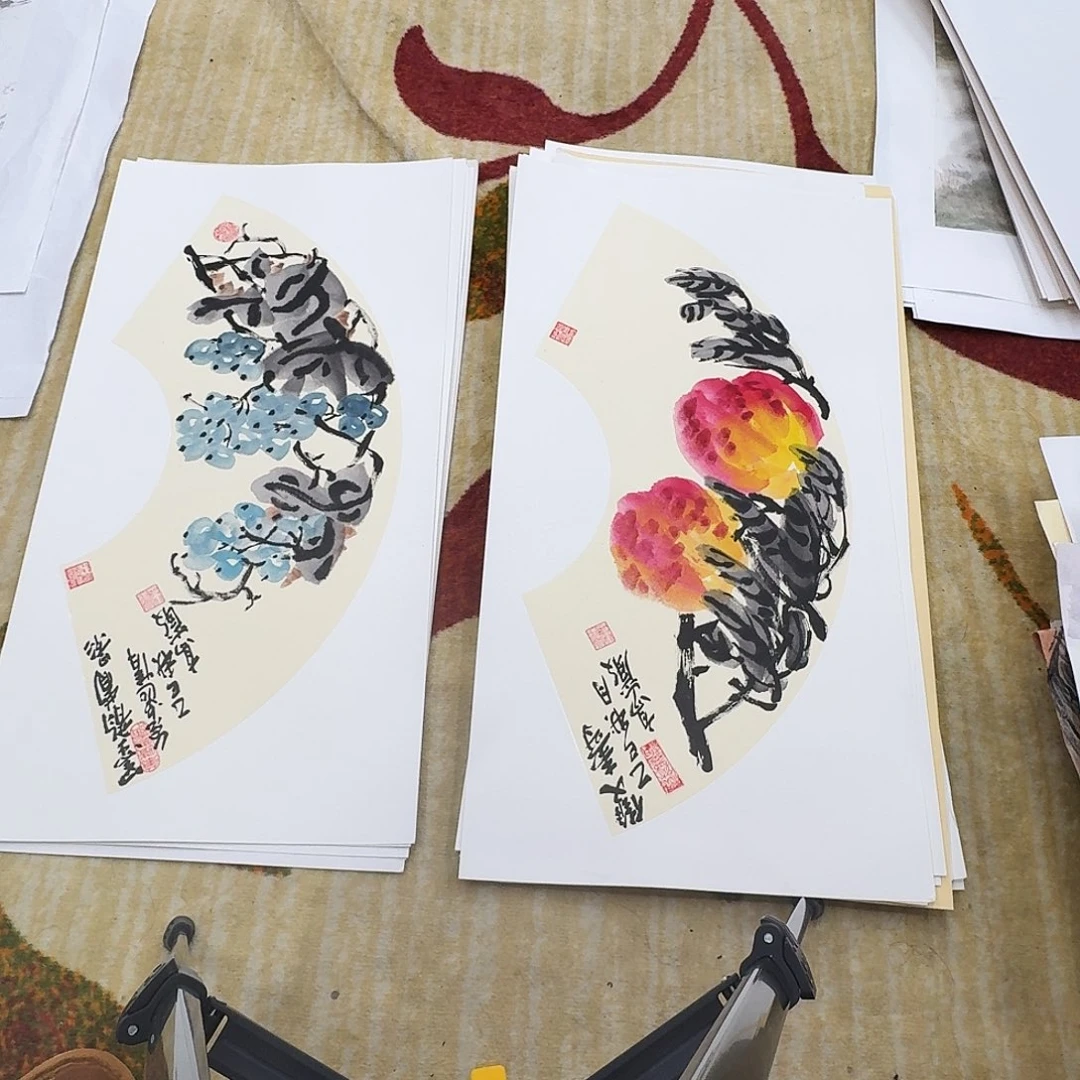 国画66.33卡纸画两张