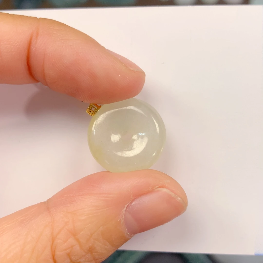 翡翠未镶嵌颈饰纯天然a货翡翠
