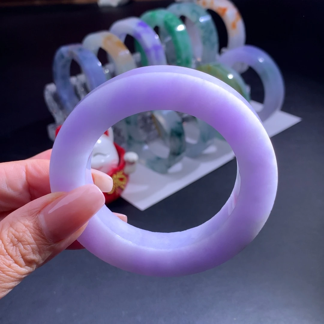 幸****定制翡翠未镶嵌翡翠手镯