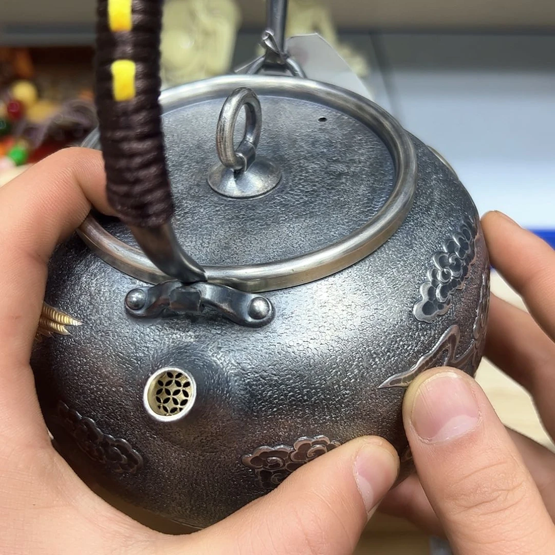 茶盏我们的确是一个人的生活