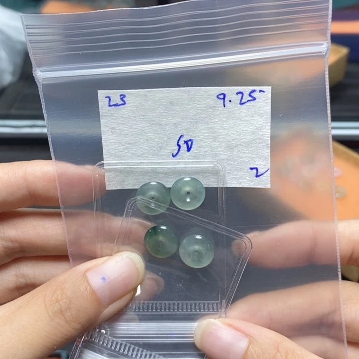 用***6定制翡翠未镶嵌不退