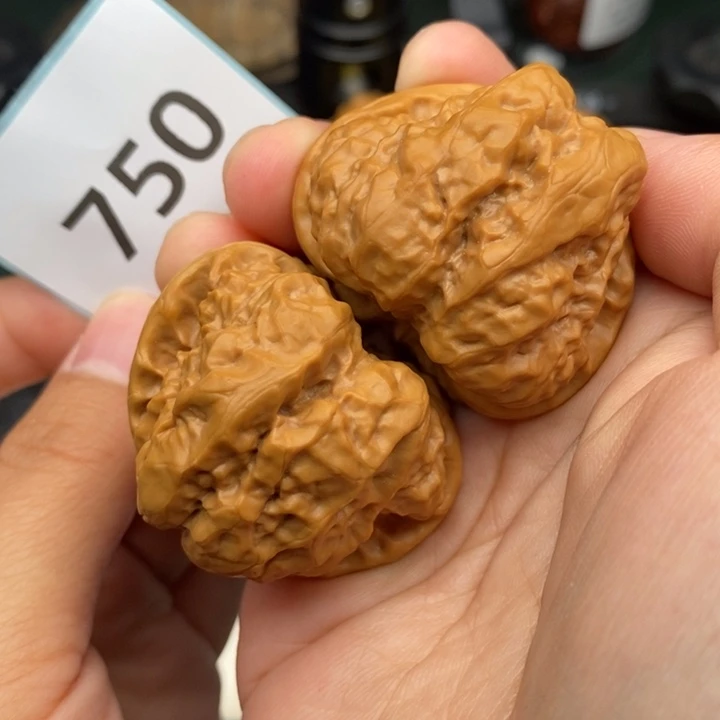 文玩核桃吊坠750号四开哇42.43.32