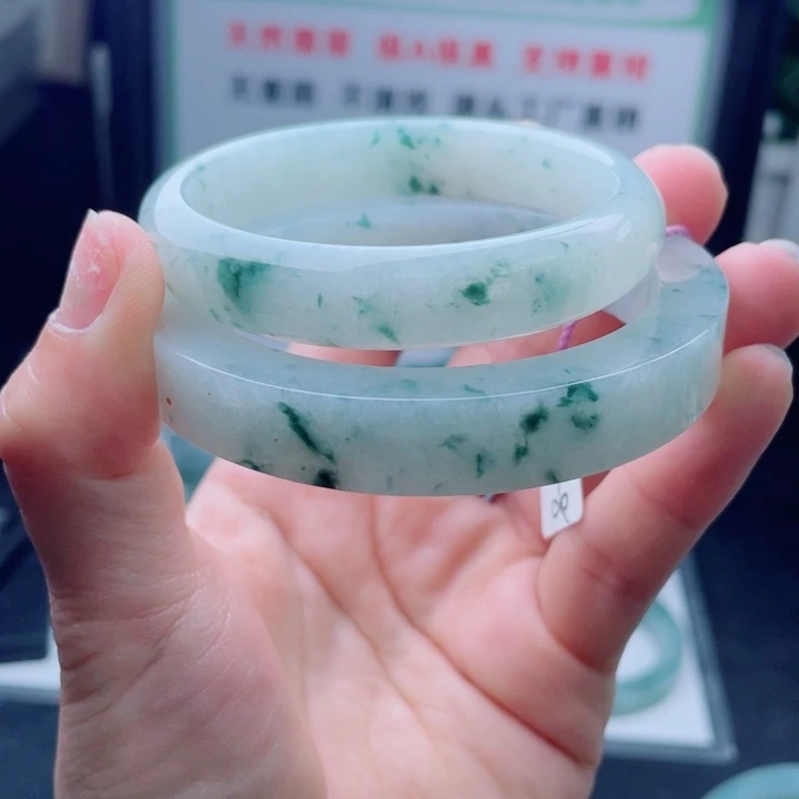定制翡翠未镶嵌咨询