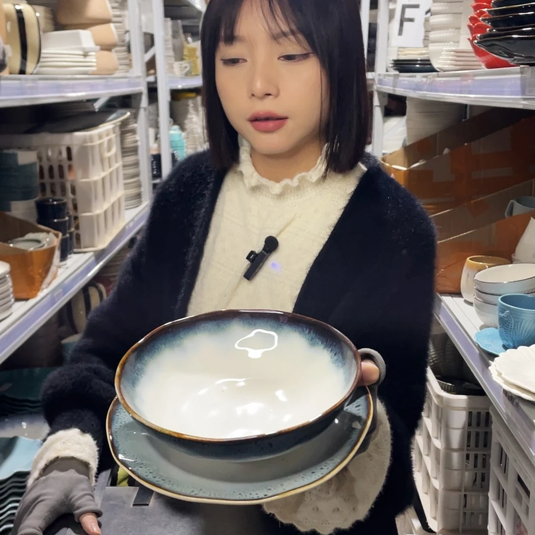 杯1236+0417。  2碗2盘