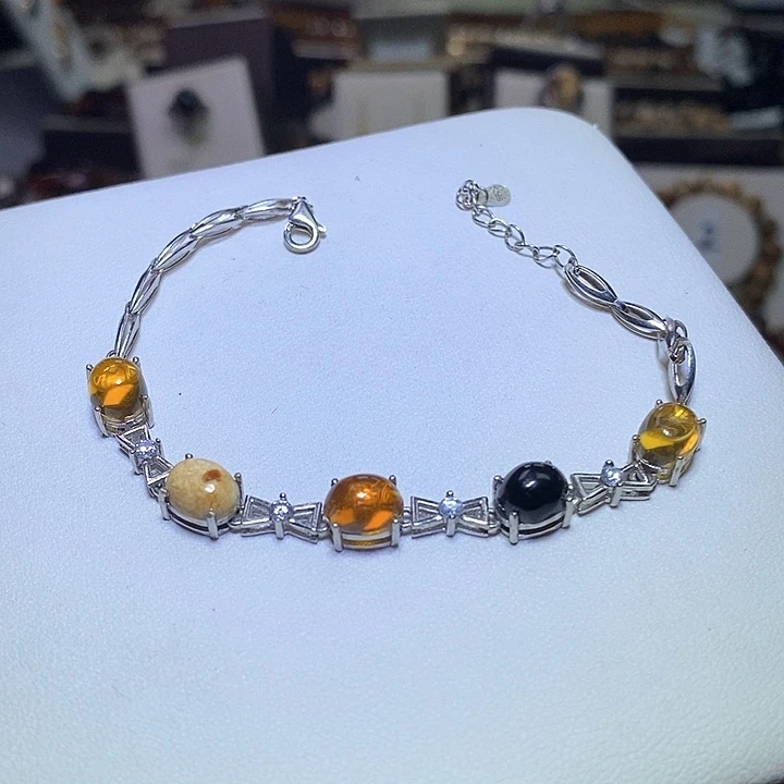 琥珀未镶嵌裸石多宝