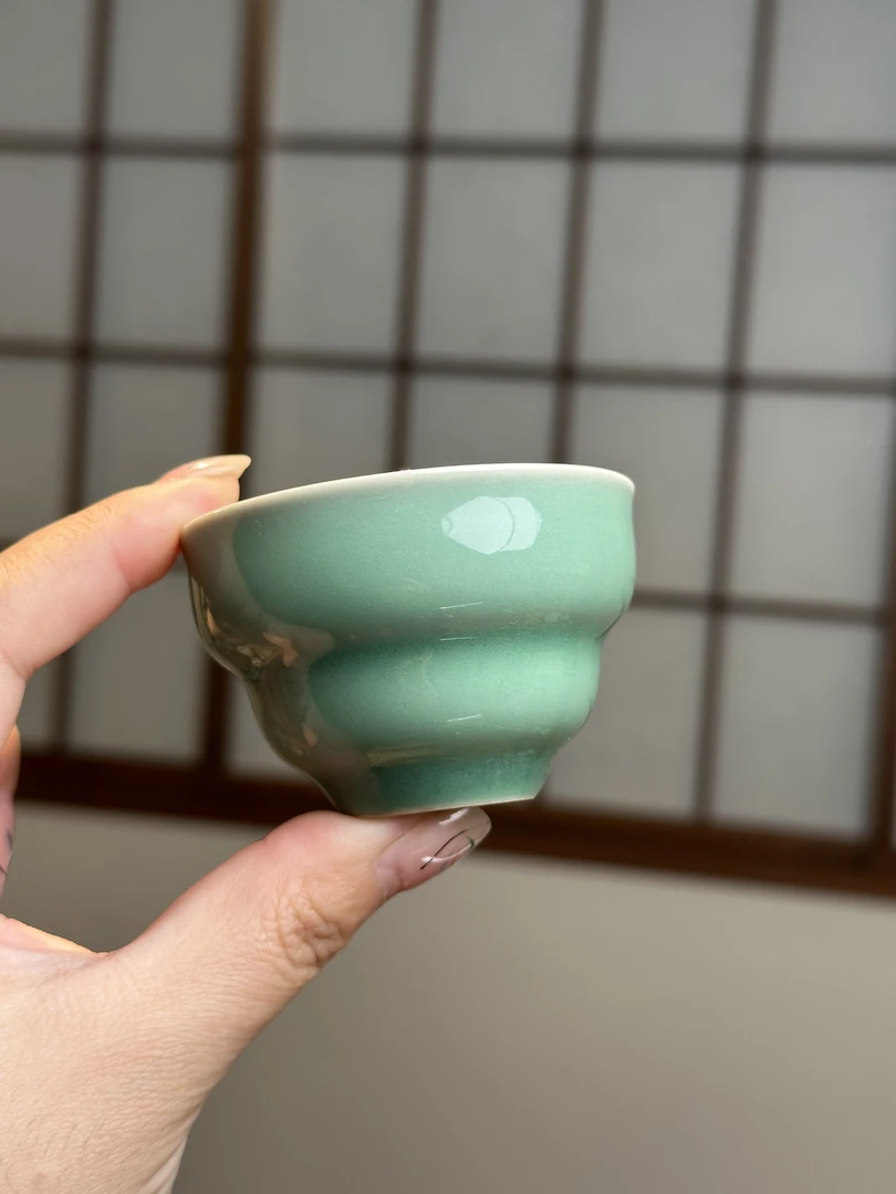 【今日福利】龙泉青瓷梅子青釉福禄杯主人杯