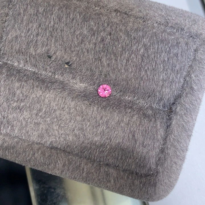 尖晶石裸石未镶嵌0.14克拉