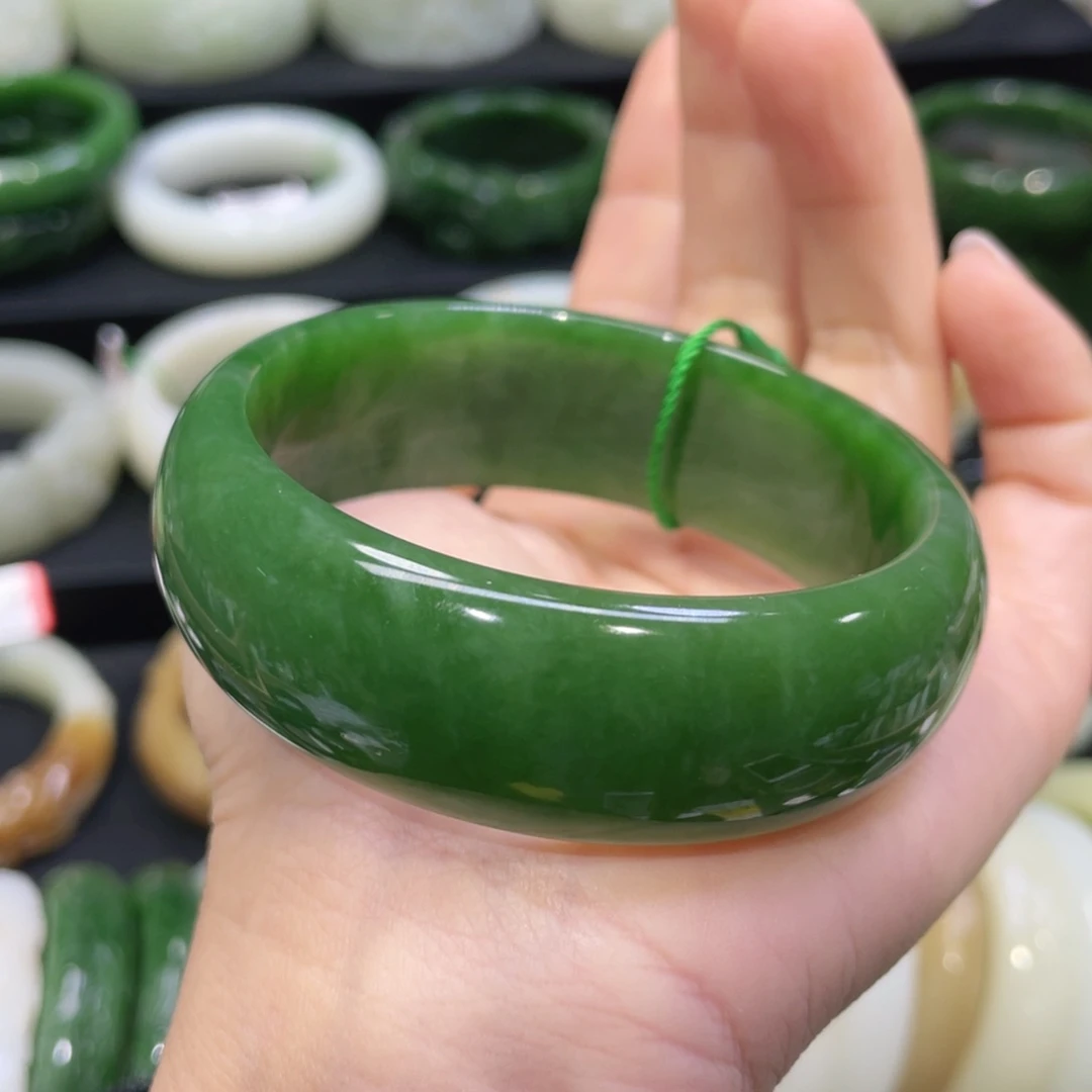 未镶嵌手镯和田玉67