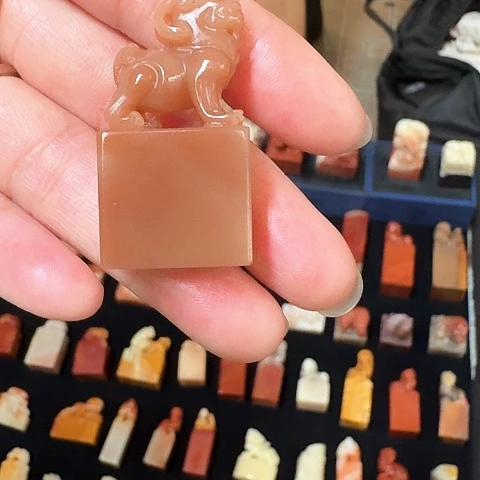 寿山石李紅善伯石