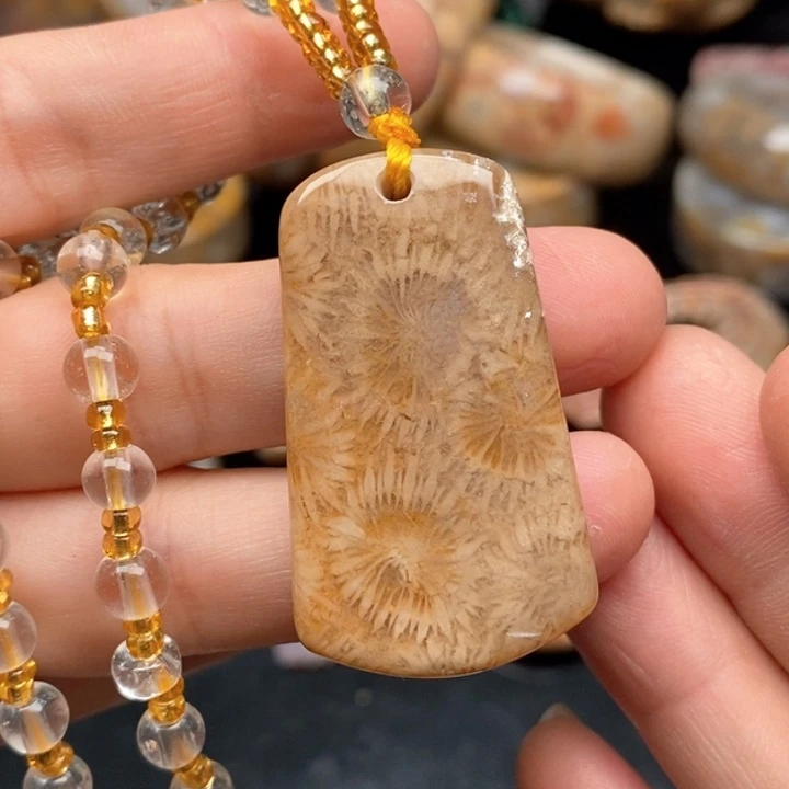 硅化珊瑚（珊瑚玉）手镯未镶嵌