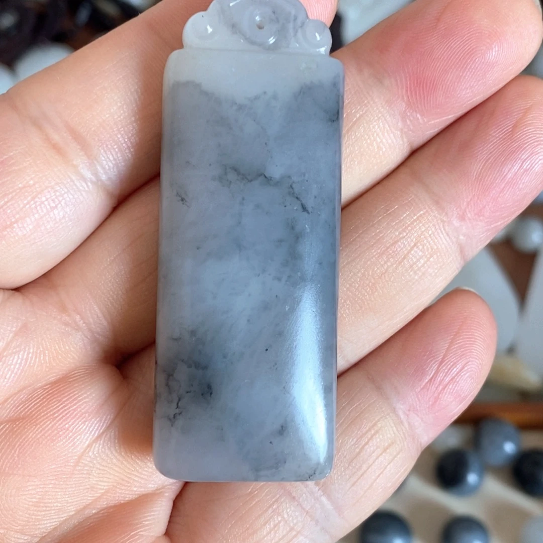 和田玉（墨玉）未镶嵌挂件