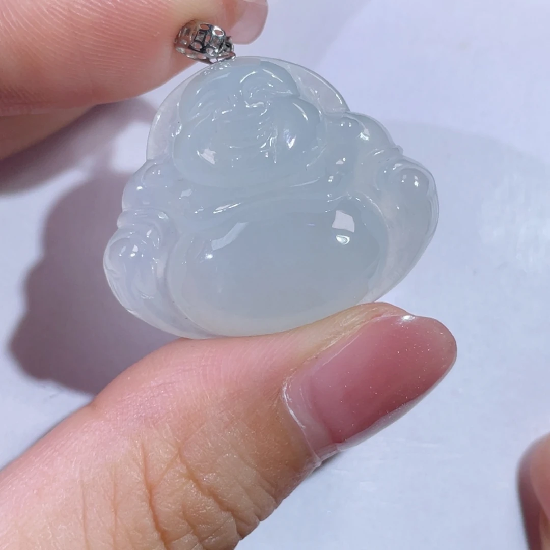 翡翠18K金镶嵌颈饰佛公